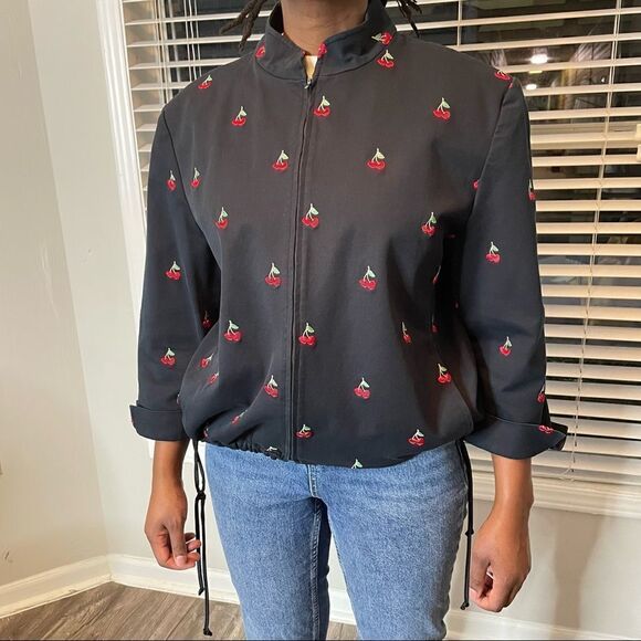 ST. JOHN SPORT 1990s Vintage So Cherry Print Side Tie Black Zip Up Denim Jacket - Picture 2 of 14